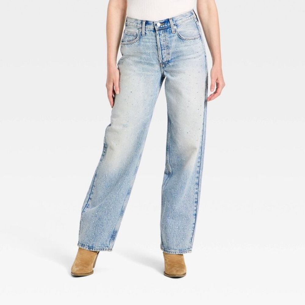 Women's Mid-Rise 90's Baggy Rhinestone Jeans - Universal Thread Light Wash 14